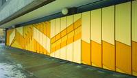 Jo Enzweiler, Wandgestaltung, 1977, Beton, Wandfarbe, 2,00 x 40,00 m, Oberfinanzdirektion Saarbrücken